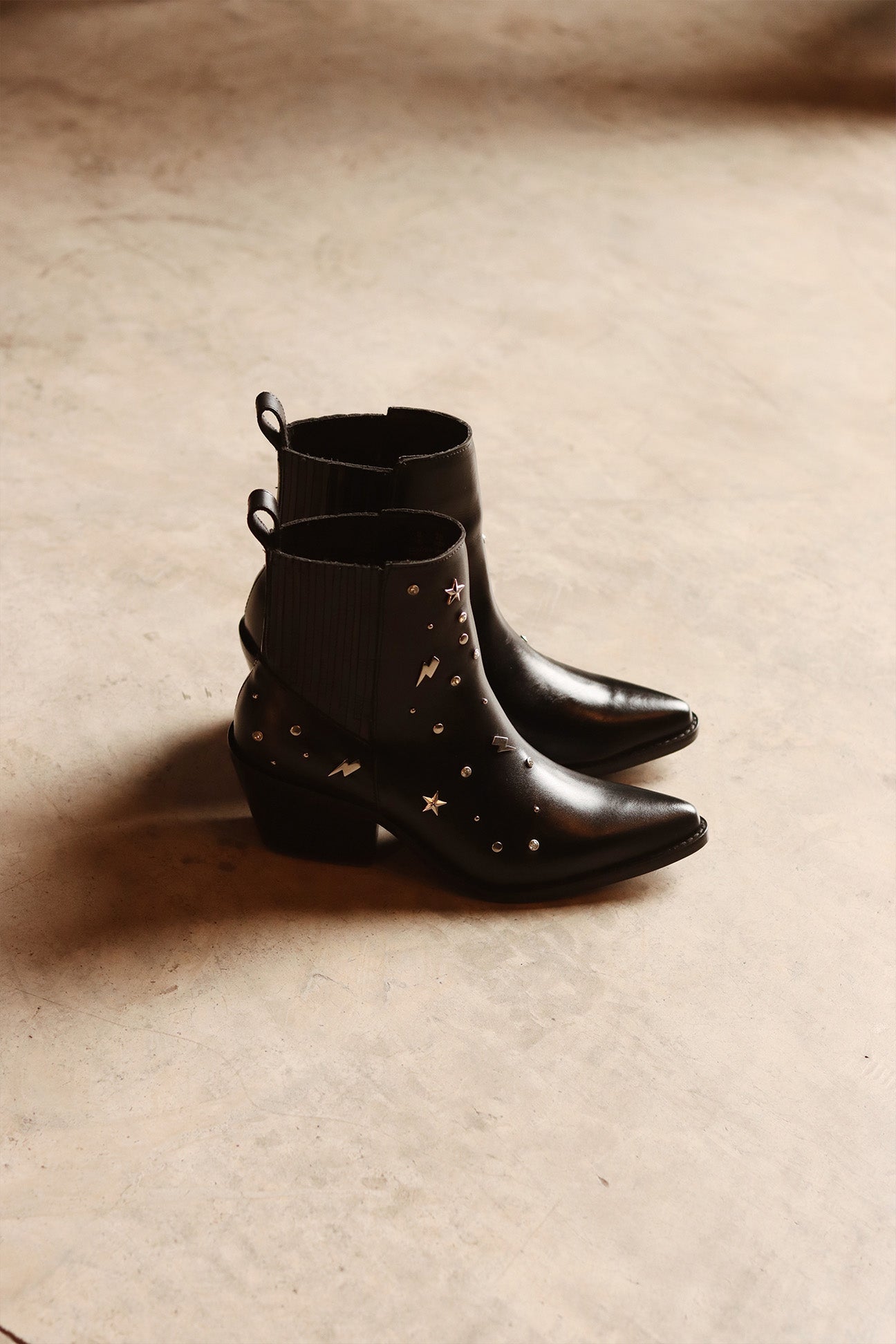 Estilo y comodidad Moda femenina Últimas tendencias Durabilidad Hecho en México Confección de alta calidad botas de cuero mujer botas de moda botas para mujer de moda botas bala di gala